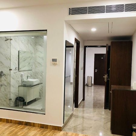 Hotel Ak Suites Patiāla Екстериор снимка